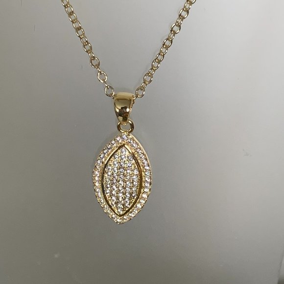 NWOT Gold Tone Pave CZ Pendant + Chain - Picture 3 of 3